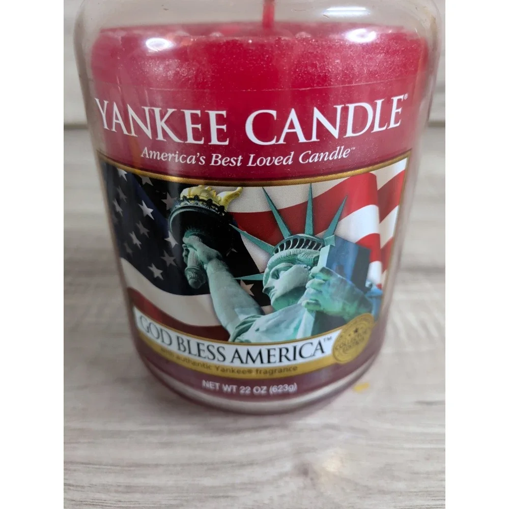 Yankee Candle God Bless America Collector's Edition Large Jar 22oz Red Candle
